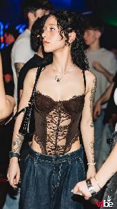 VIBE - IVAN B. - 11/04/2026