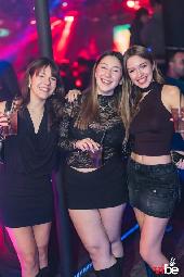 VIBE - YOUNG HASH - 27/12/2025